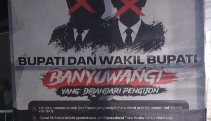 Beredar Spanduk” Turunkan Bupati dan Wakil Bupati Banyuwangi, Puskaptis Bakal “Turun Gunung”