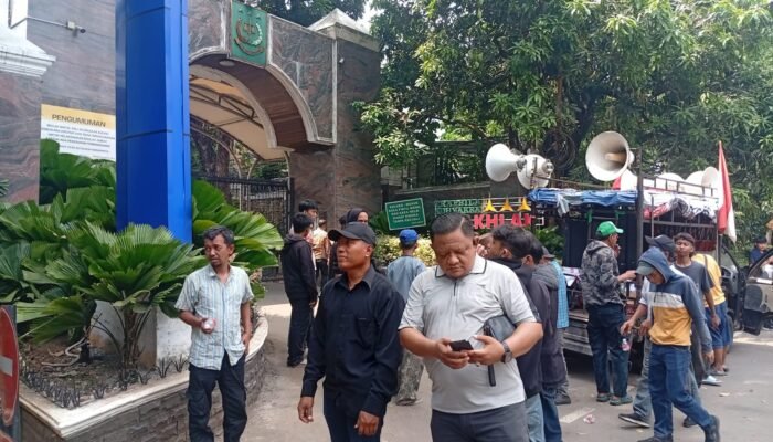 Komunitas Info Warga Banyuwangi (IWB) Kembali Datangi Kejagung, Desak Bongkar Dugaan Korupsi dan Kerusakan Hutan Lindung