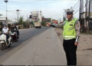 Lancar dan Aman, Strong Poin Sore Sat Lantas Polres Banyuasin Pastikan Arus Lalin Ramai Tanpa Kendaraan Krodit