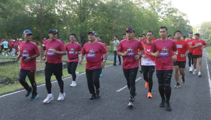 Sukseskan HUT Bhayangkara ke-80, Polres Banyuasin Gelar Fun Run Diikuti 1.000 Peserta
